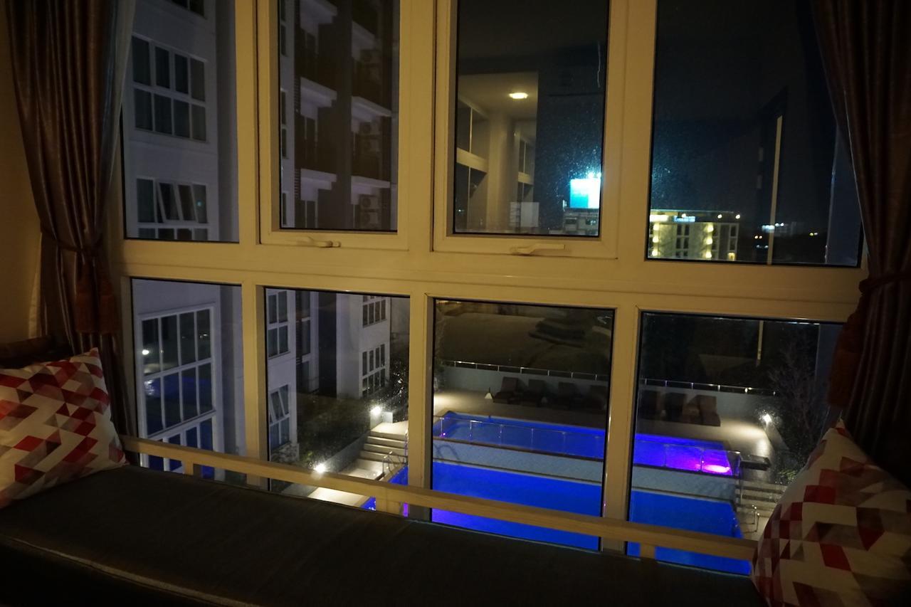 Pool View Room The Prio Čiang Mai Exteriér fotografie
